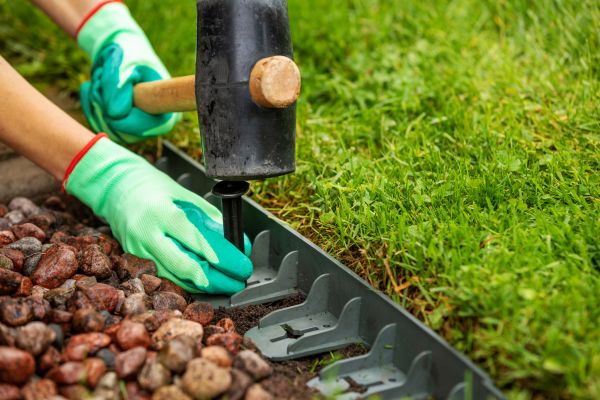 Lawn Bordering Service