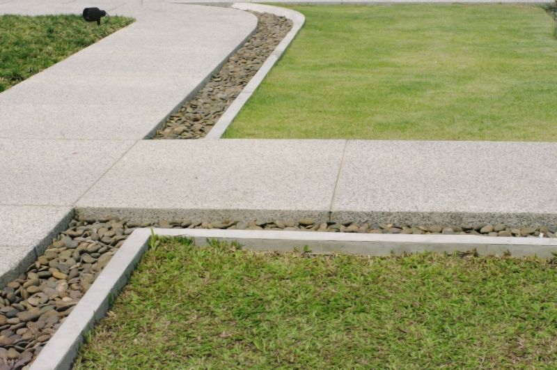 Local Landscape Curbing Installation in Homosassa, FL